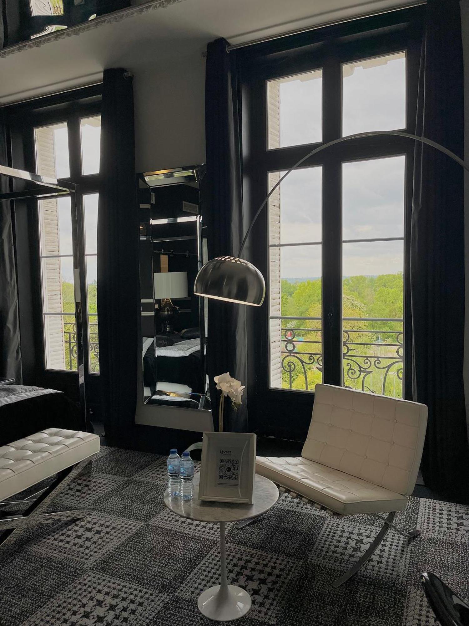 Art Hotel 4*