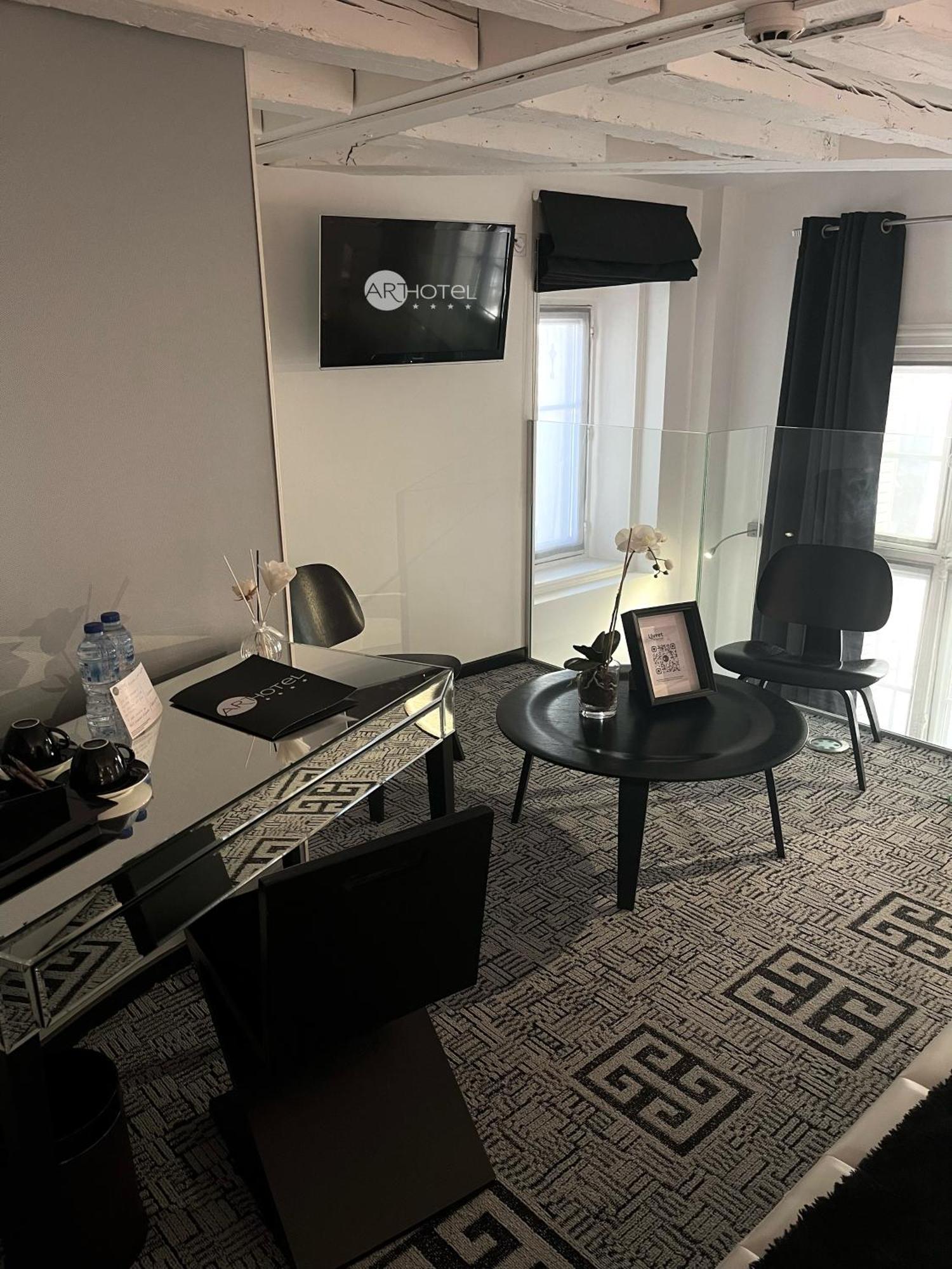 Art Hotel